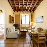 Precioso Apartamento - Localizacion Ideal **Wifi - A/C**